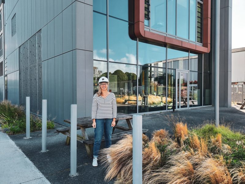 Delphine Legrand digitalise la réunion lps.